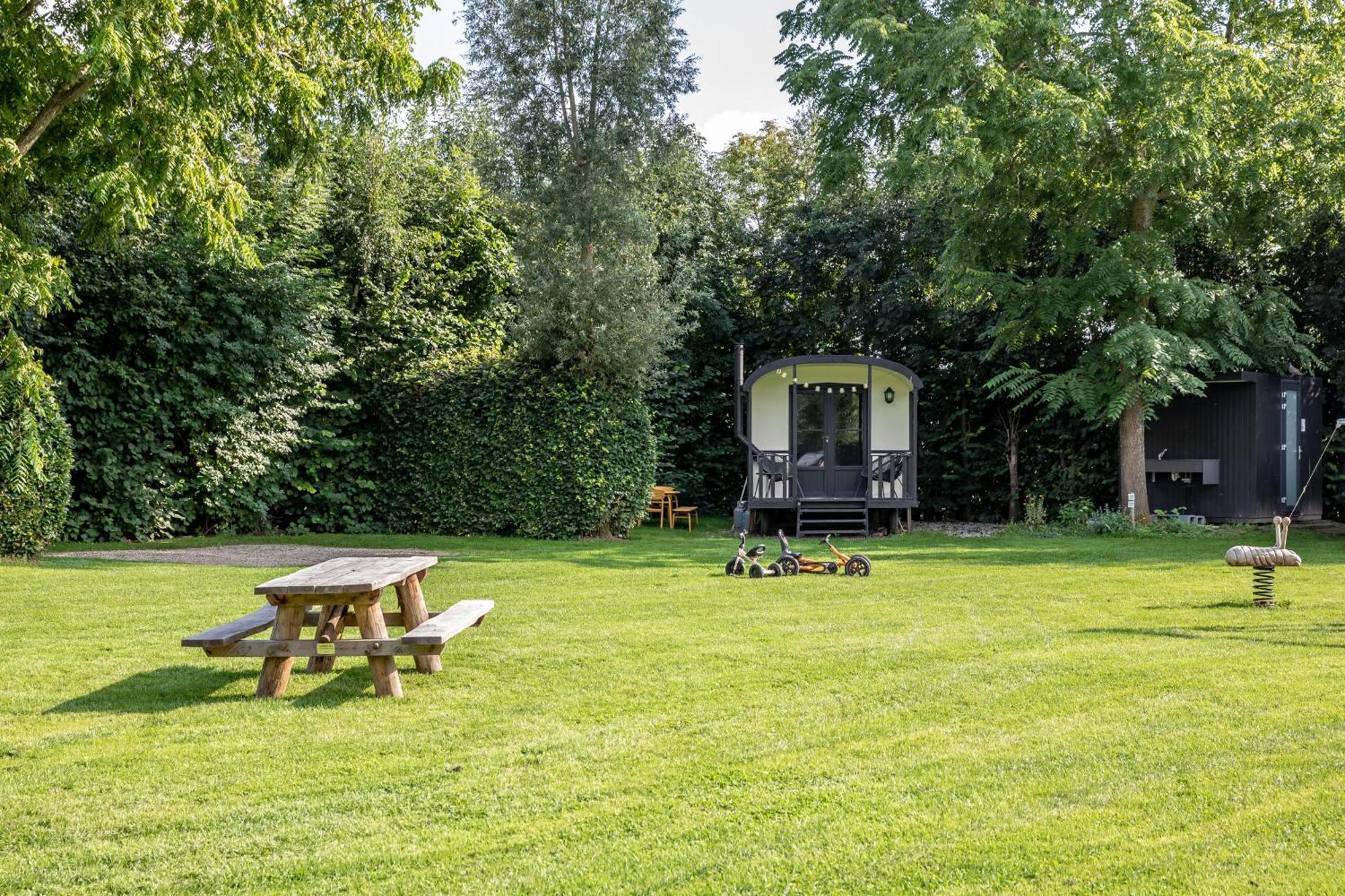 בוניק Camping De Vliert מראה חיצוני תמונה